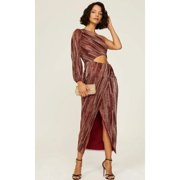 SAYLOR Dresses & Skirts - Saylor Laia Purple crepe one-shoulder Dress Size XS